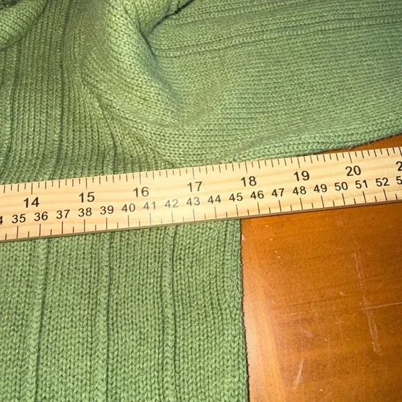 Green Sweater Collard L Applique Design Floral Snap Close 3/4 Sleeve Feminine - Picture 9 of 10